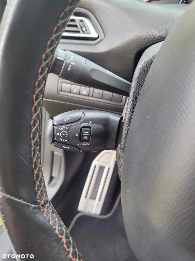 Peugeot 308 - 12