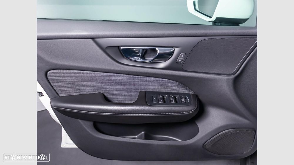 Volvo V60 Cross Country 2.0 B4 Geartronic - 20