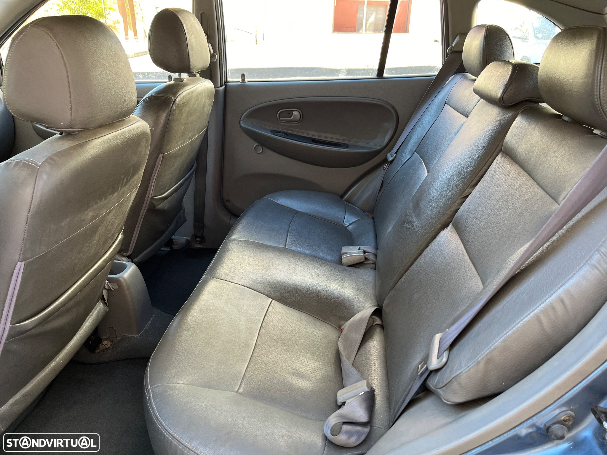 Kia Rio SW 1.3 LS Confort - 7