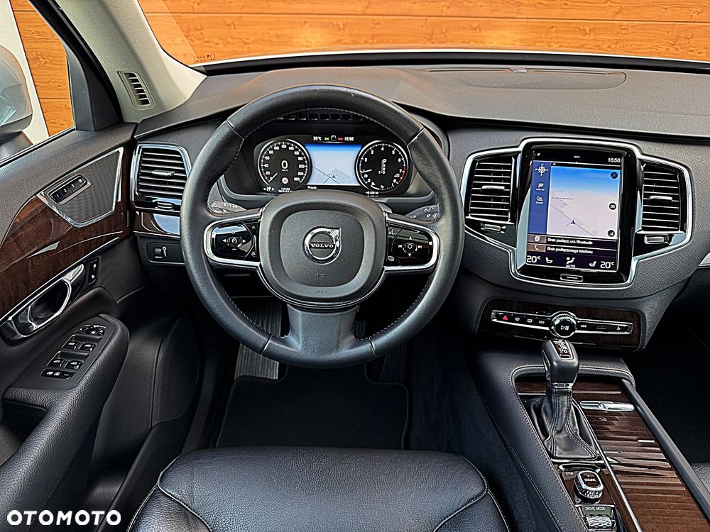 Volvo XC 90 T6 AWD Geartronic Momentum - 14