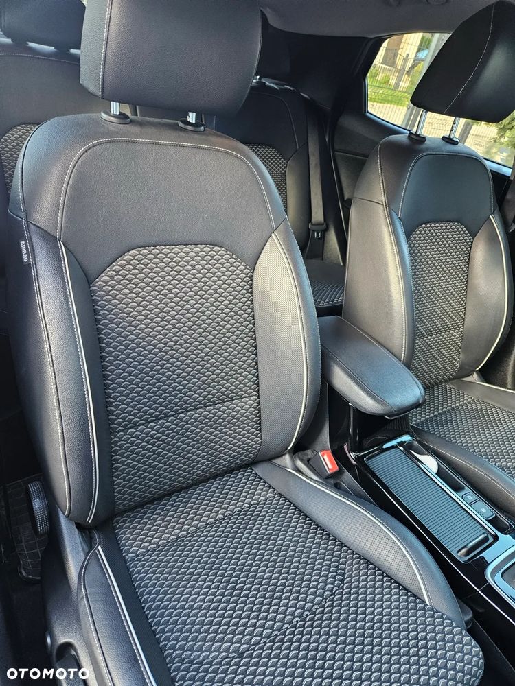 Kia XCeed 1.6 T-GDI Business Line DCT - 4