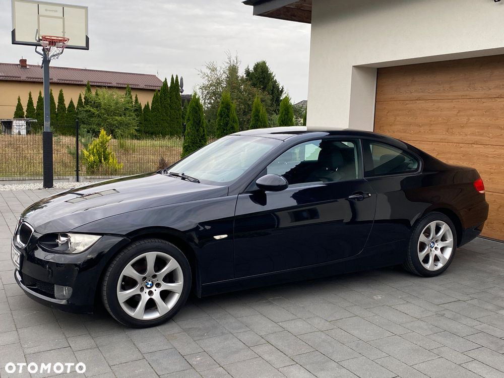 BMW Seria 3 320i Edition Exclusive - 11