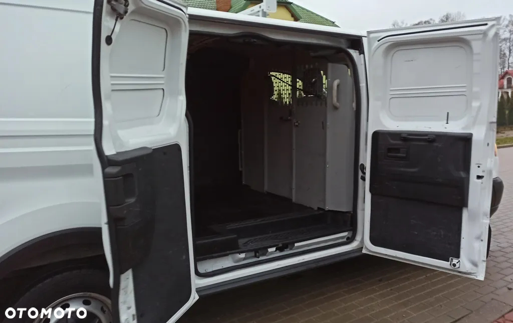 Ford Transit - 9