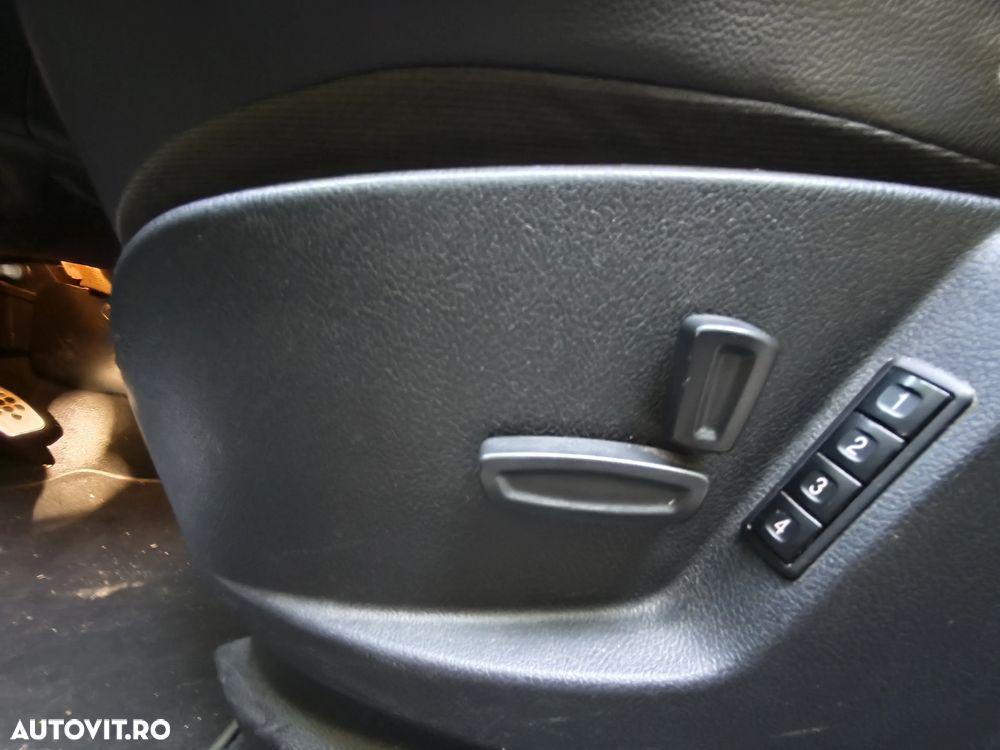 Ford Galaxy 2.0 TDCi Powershift Titanium - 2