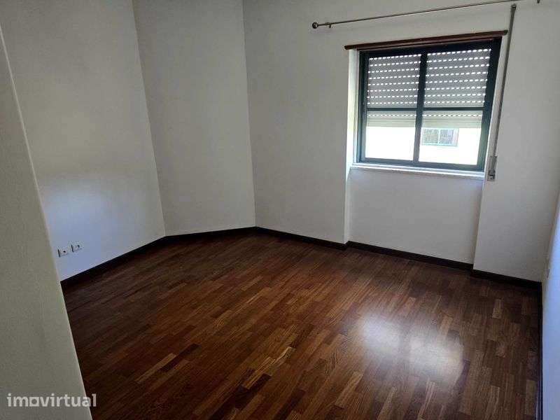 Apartamento T2 à venda | 3.º andar com elevador | 285.000 € - Grande imagem: 5/12
