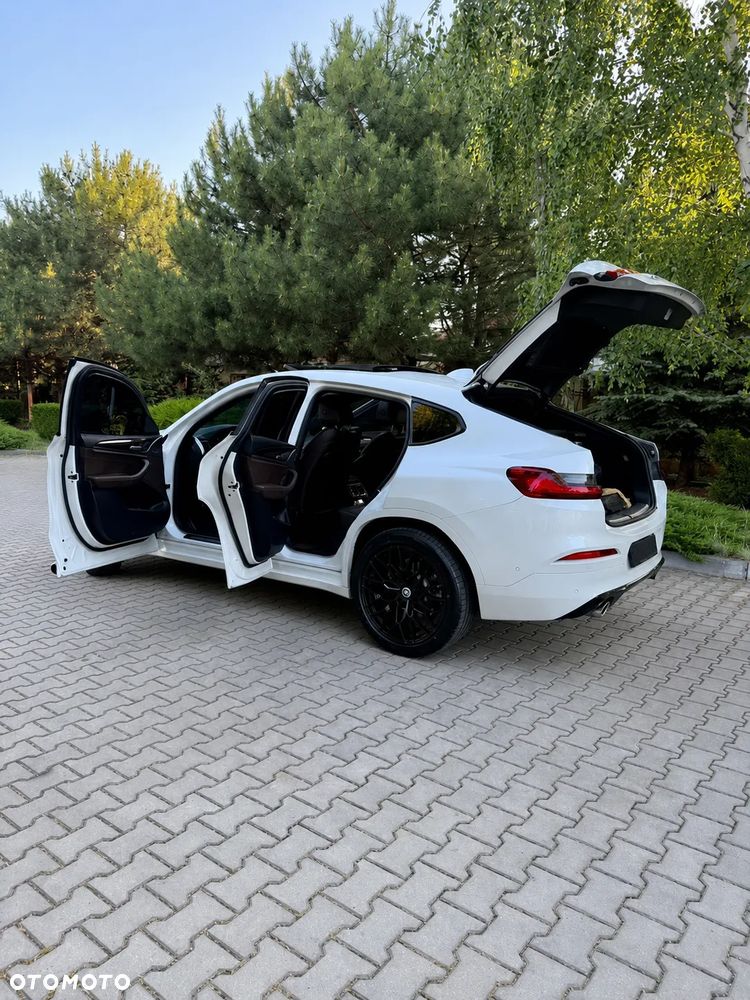 BMW X4 xDrive30i xLine - 12