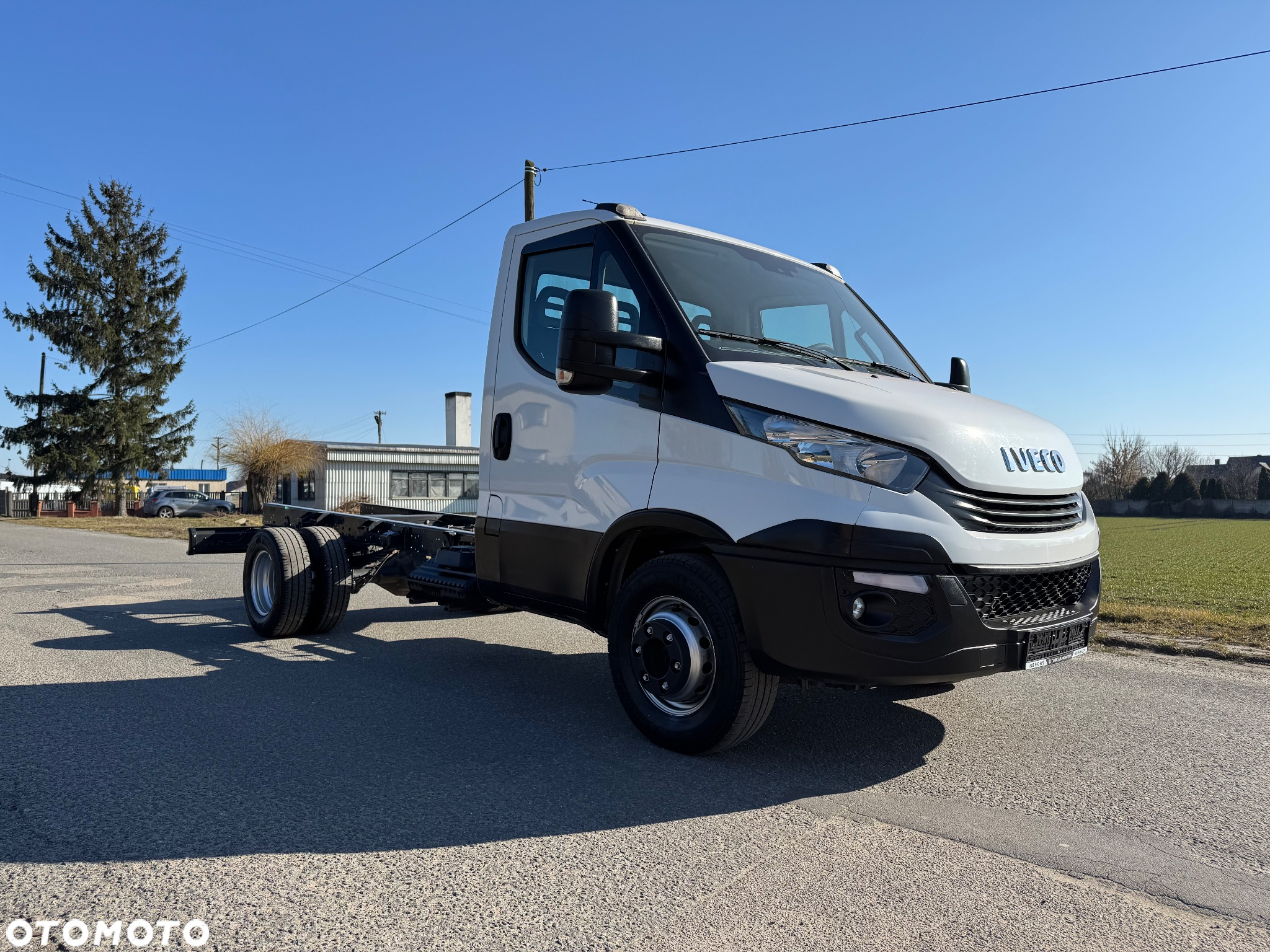 Iveco 60-150 * 3.0 / 150KM * Rama do zabudowy * Rozstaw osi: 3.7m * - 2