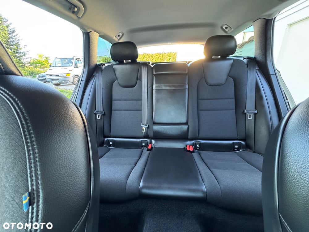 Volvo V60 - 16