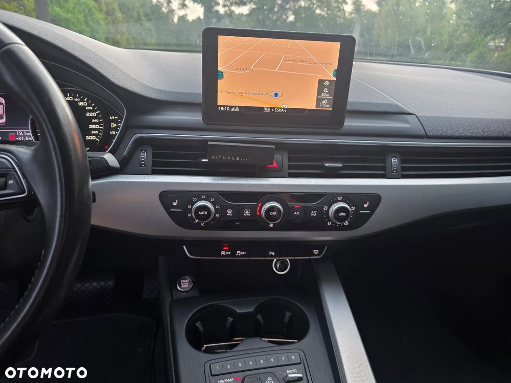 Audi A4 Limousine 2.0 TDI S tronic - 11