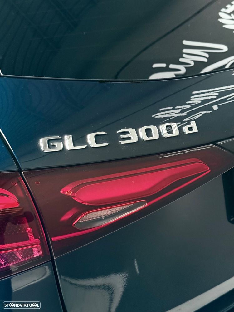 Mercedes-Benz GLC 300 d 4Matic 9G-TRONIC Edition AMG Line - 3