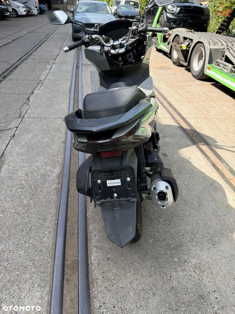 Honda PCX - 6