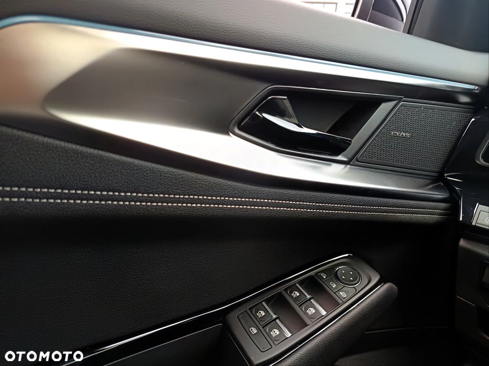 Renault Espace 1.2 E-Tech Full Hybrid 200 Iconic MMT 5os - 35