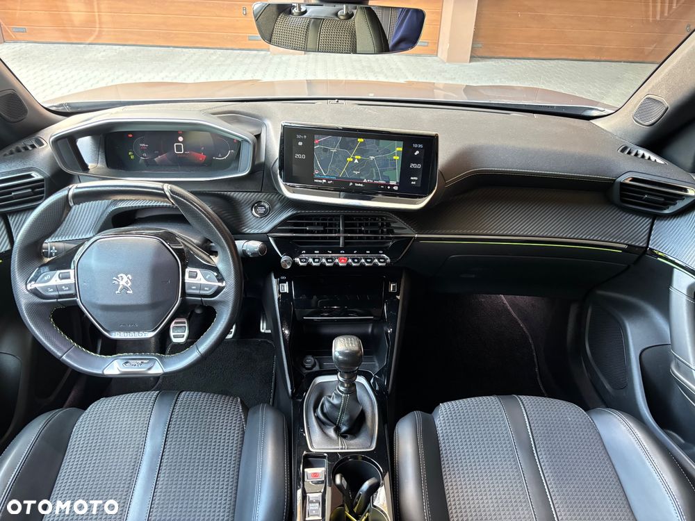 Peugeot 2008 PureTech 130 GT Pack - 8
