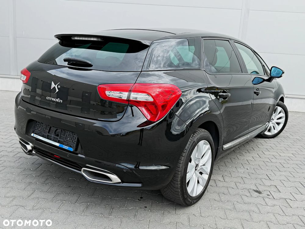Citroën DS5 Hybrid4 EGS6 SportChic - 11