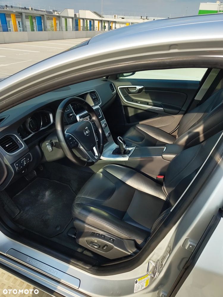 Volvo S60 - 12