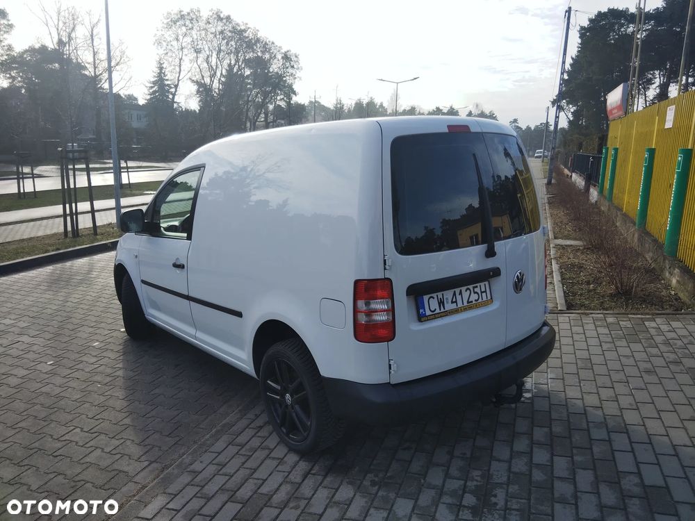 Volkswagen Caddy - 10