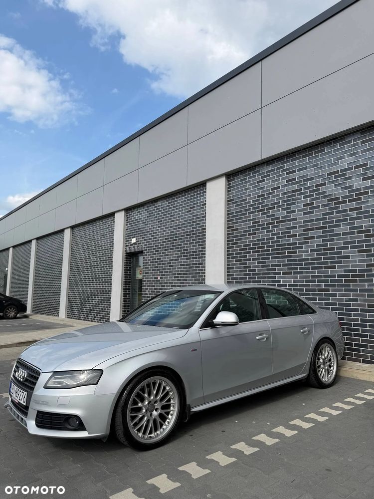 Audi A4 Limousine - 5