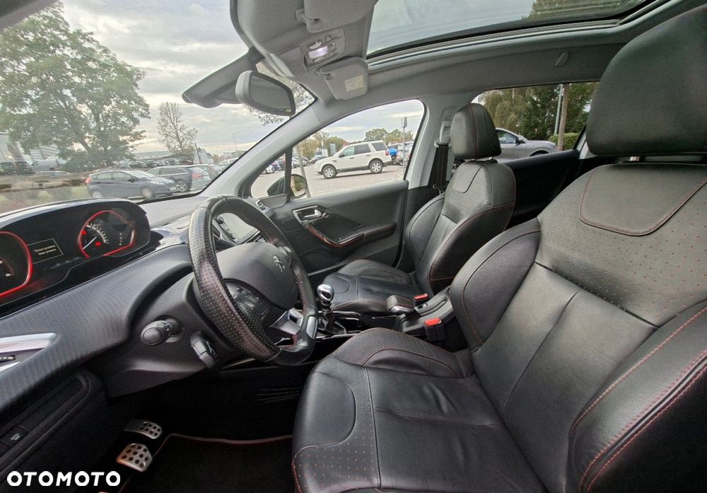 Peugeot 2008 - 21