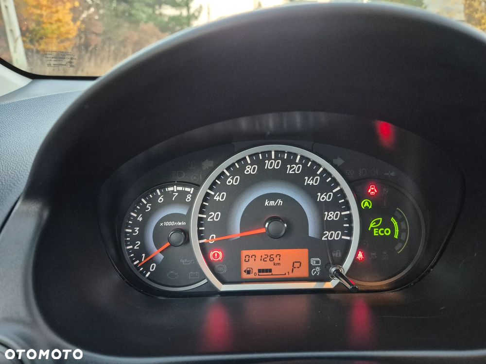 Mitsubishi Space Star 1.2 AS&G Invite CVT - 21