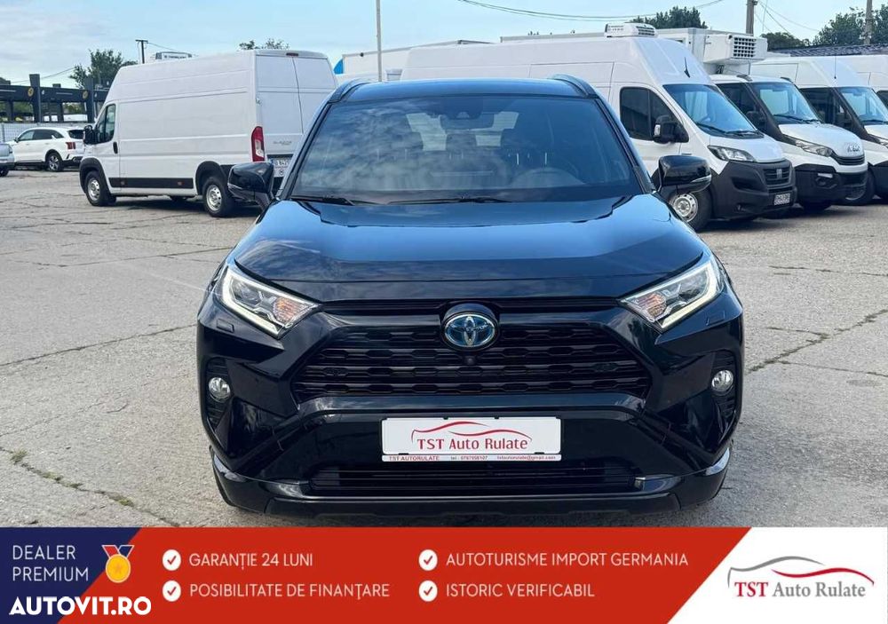 Toyota RAV4 - 1