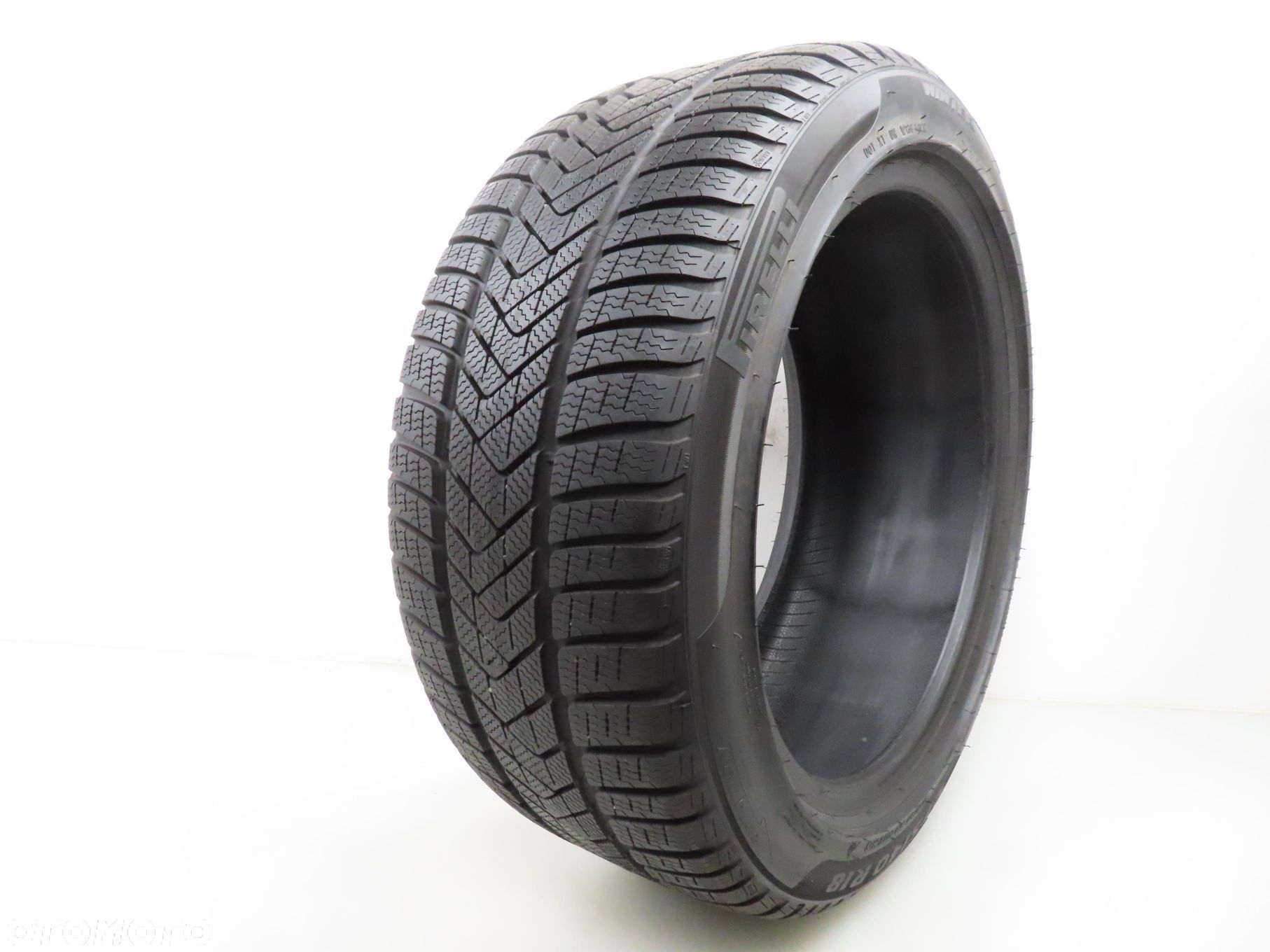275/40R18 OPONA ZIMOWA Pirelli SottoZero 3 Winter 103V XL MO - 1