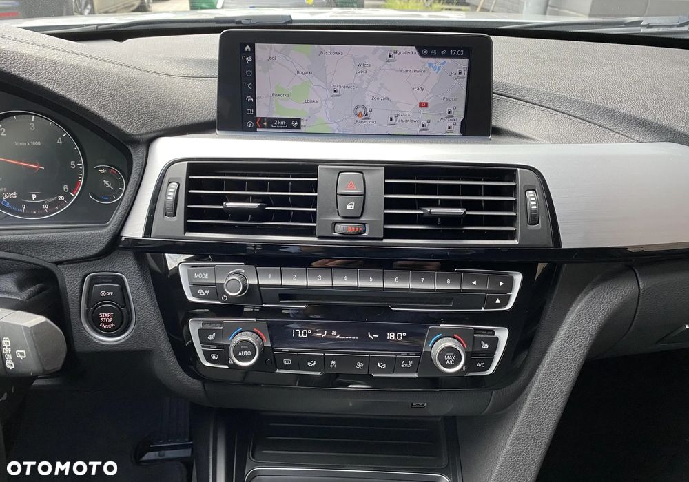BMW Seria 3 320d xDrive M Sport - 29