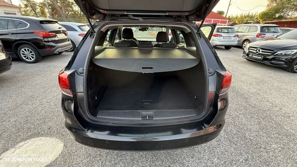 Opel Astra Sports Tourer 1.2 T Business Edition S/S - 30