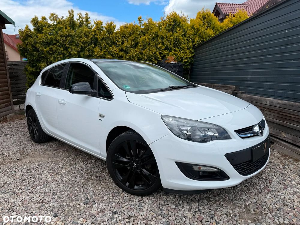 Opel Astra 1.4 Turbo Color Edition - 4