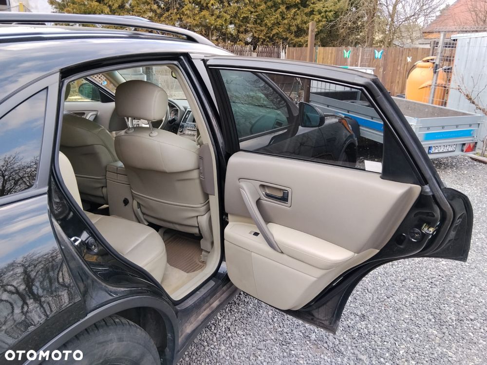 Infiniti FX FX35 - 8