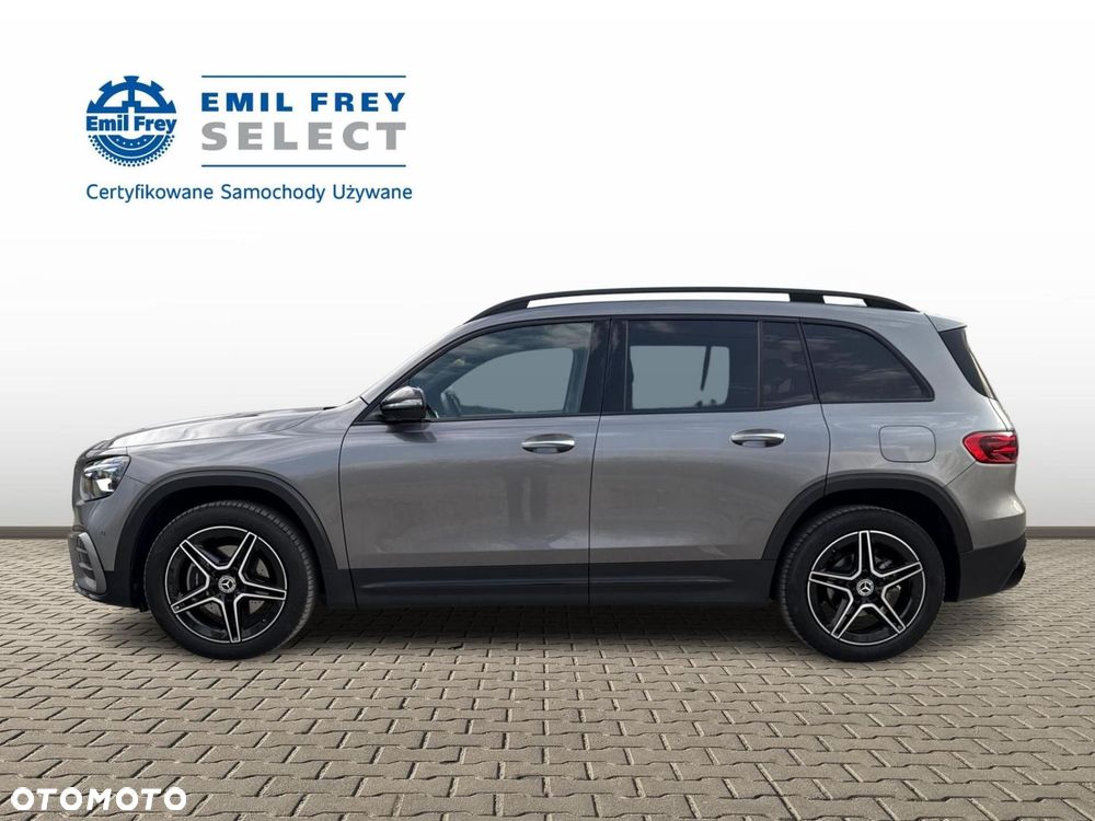 Mercedes-Benz GLB - 4