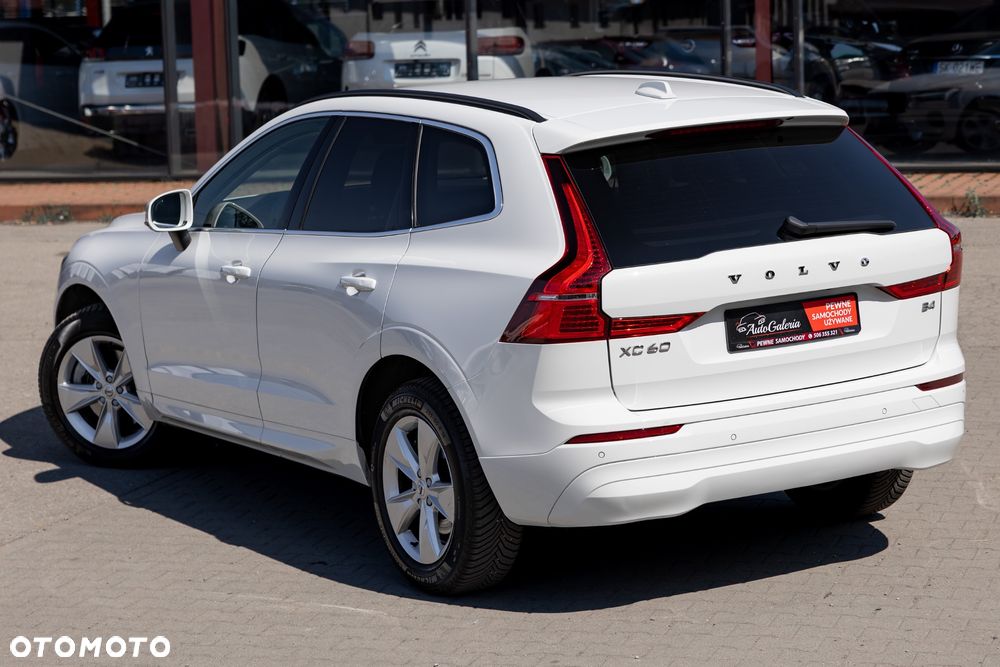 Volvo XC 60 B4 D Geartronic Momentum Pro - 11