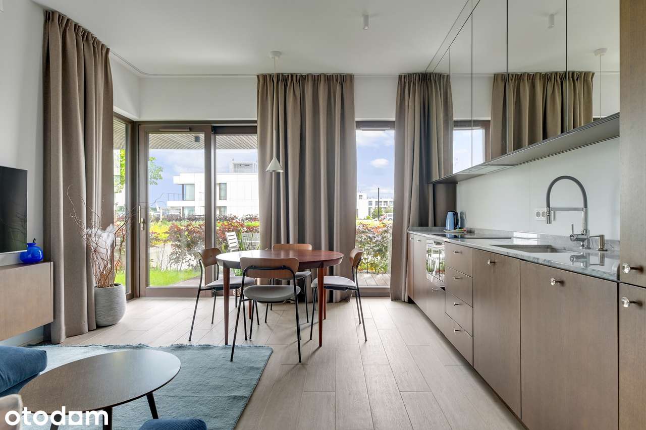 Apartament klasy premium. Prywatna marina. TOP 10 Architectural Digest