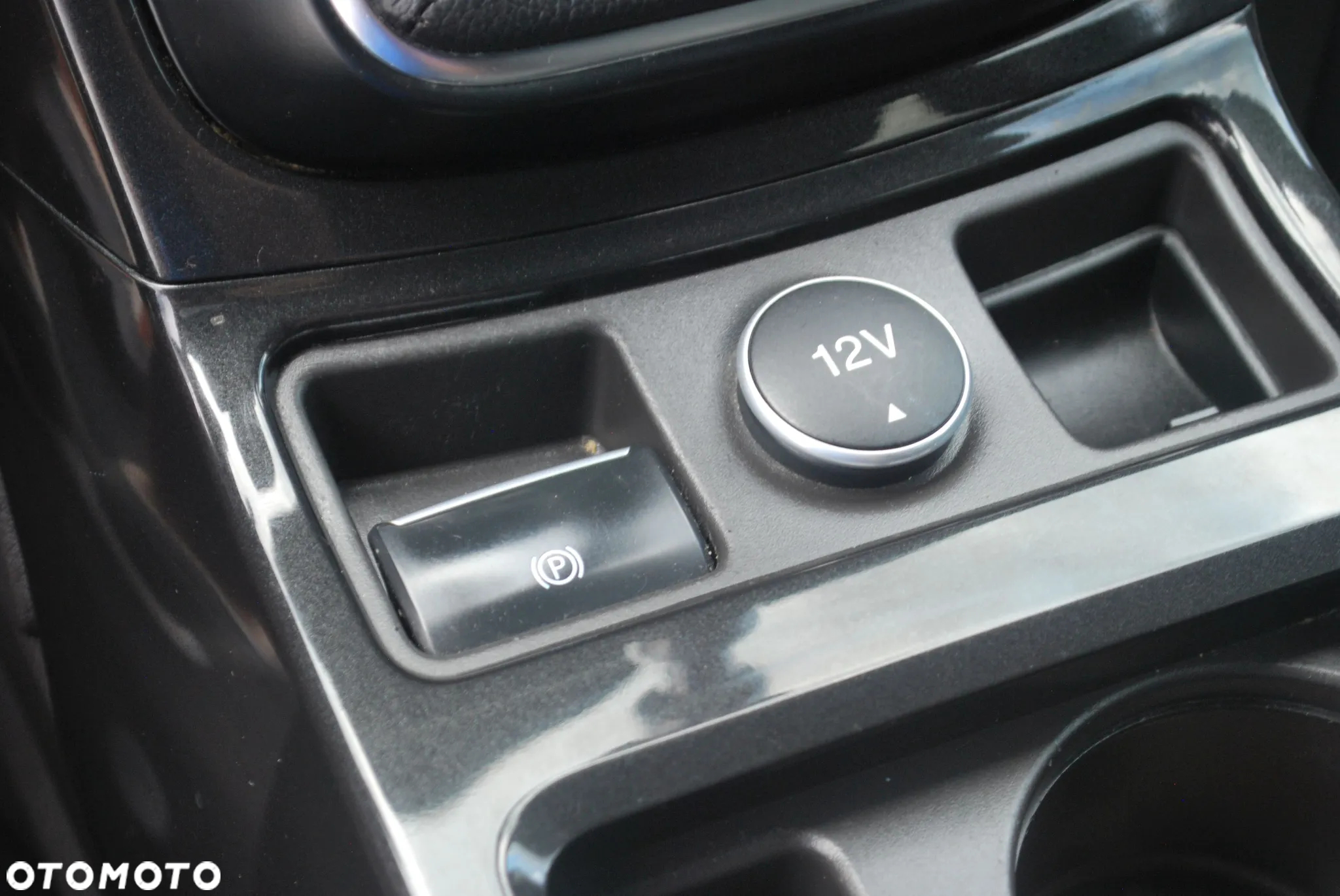 Ford Kuga - 20