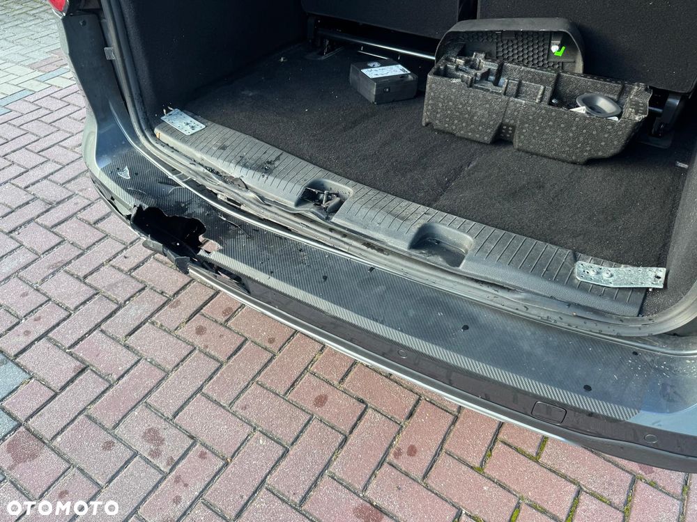 Ford Tourneo Connect - 16