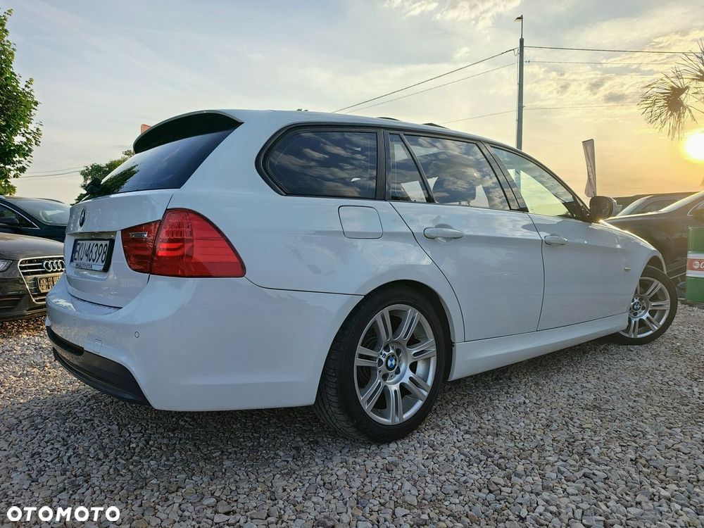 BMW Seria 3 - 24