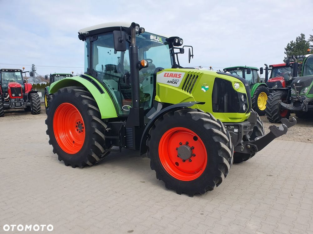 Claas Arion 440 - 1