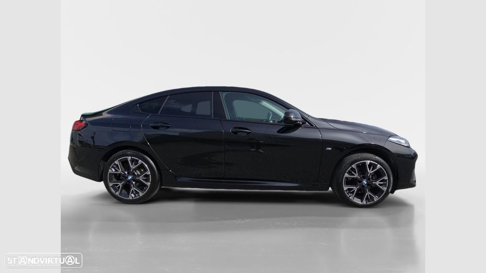 BMW 216 Gran Coupé - 9