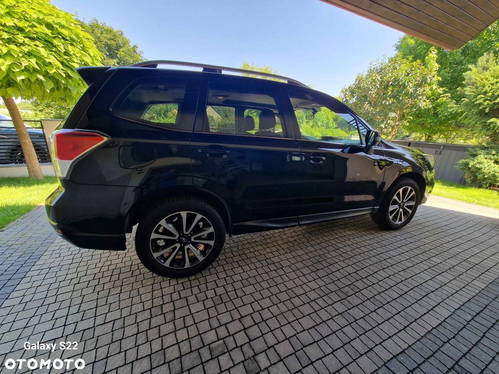 Subaru Forester 2.0i Platinum Lineartronic - 11