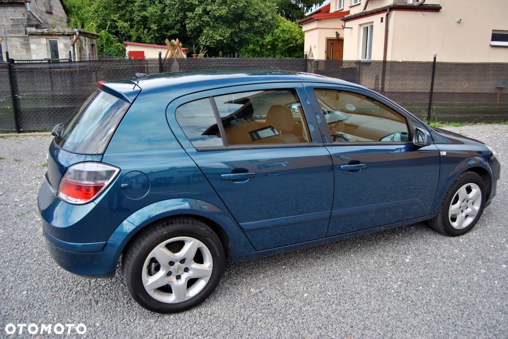 Opel Astra 1.6 Enjoy - 3