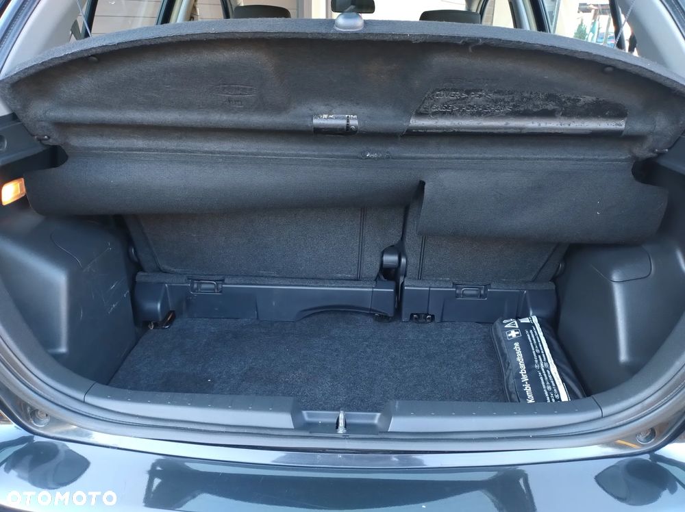 Toyota Yaris 1.33 Active - 29