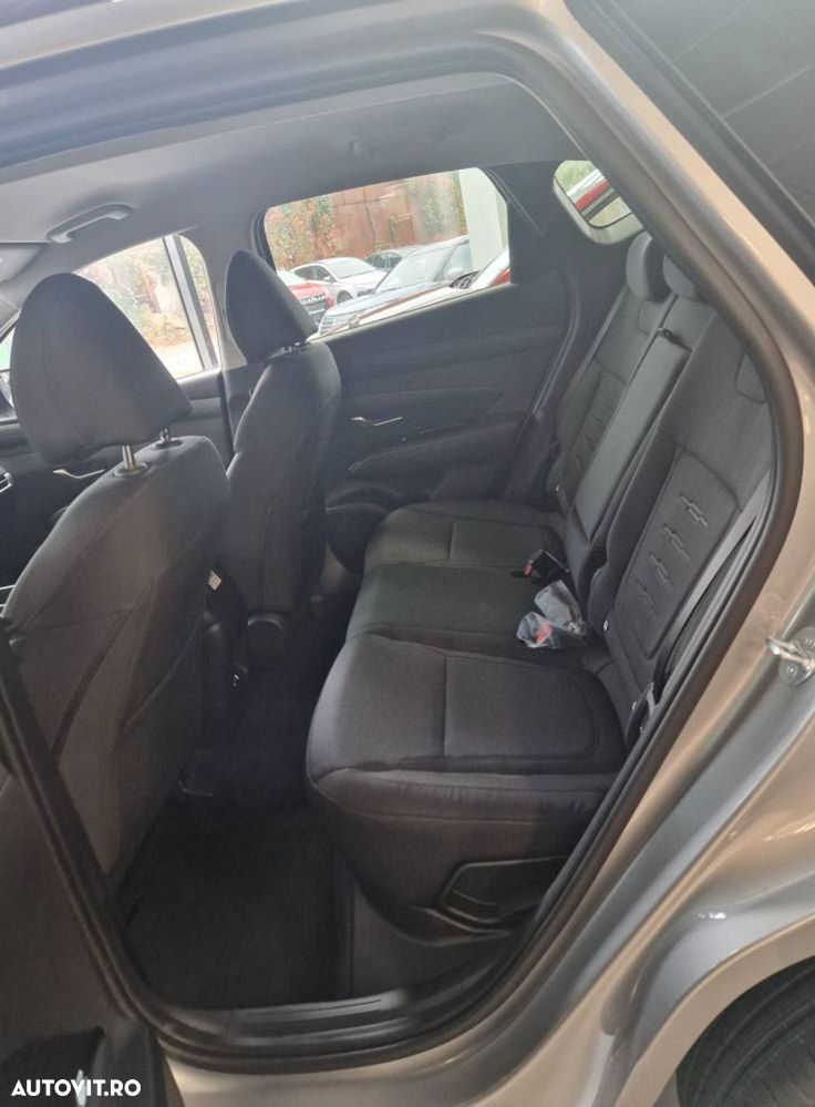 Hyundai Tucson - 12