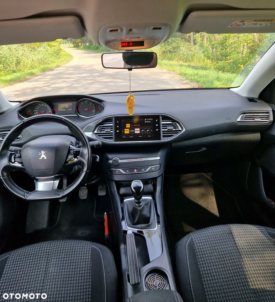 Peugeot 308 - 11