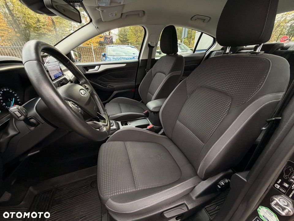 Ford Focus - 16