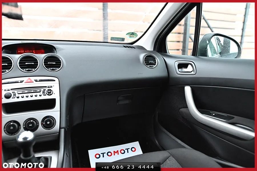 Peugeot 308 95 VTi Tendance - 21