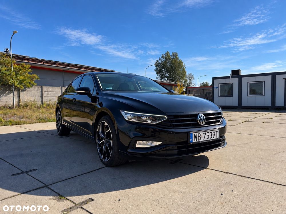 Volkswagen Passat 2.0 TSI Elegance DSG - 2