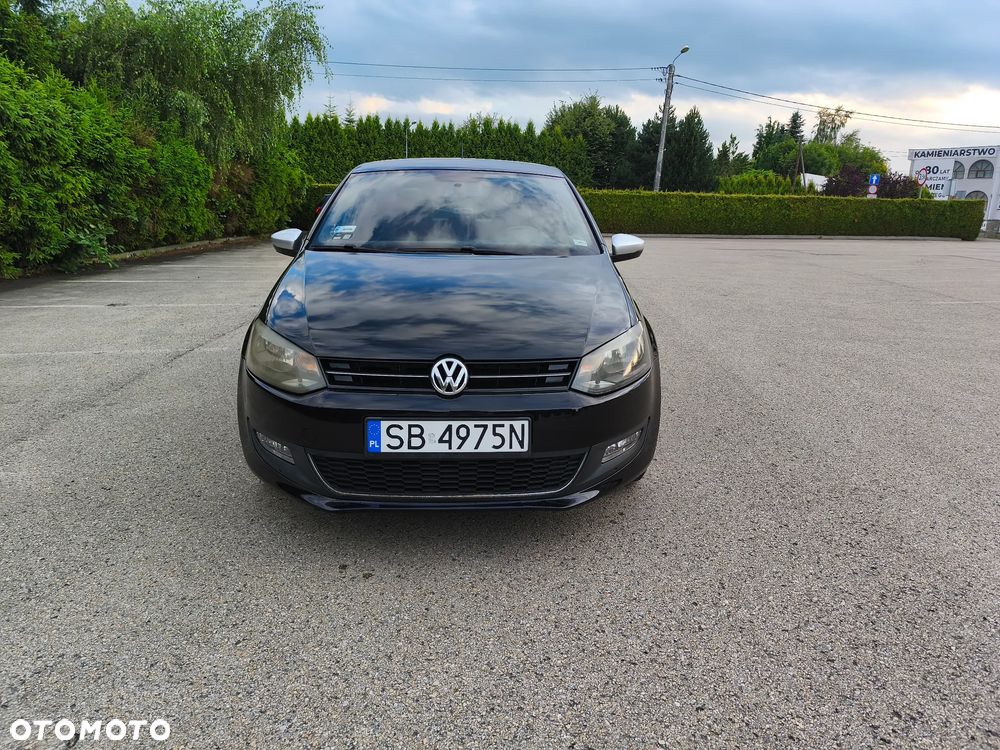 Volkswagen Polo - 1