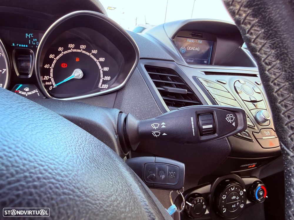 Ford Fiesta 1.0 T EcoBoost STLine - 20