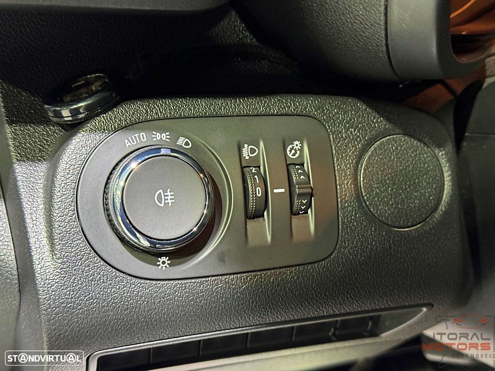 Opel Combo 1.5 CDTi L2H1 Edition Plus - 17