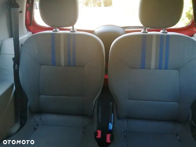 Renault Twingo - 12