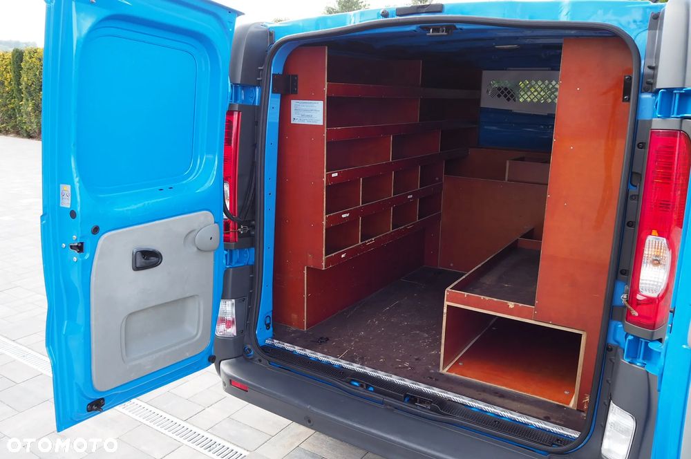Renault TRAFIC - 29